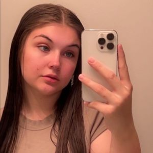 Meet your Posher, Dacia